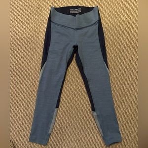 Outdoor Voices Colorblock Leggings Size M